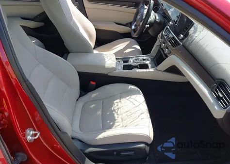 2019 Honda Accord Touring 2.0T from USA, damaged, VIN 1HGCV2F93KA025912